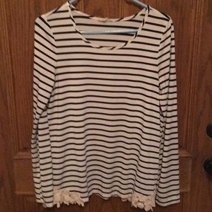 long sleeve shirt with lace trim